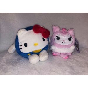 ✨HELLO KITTY PLUSH & KUROMI BUNDLE✨